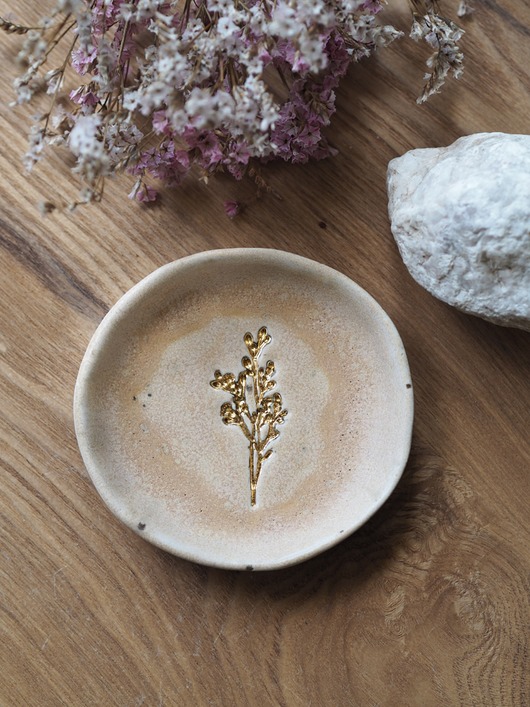 pojemniki na biżuterię Spodek na biżuterię lub palo santo