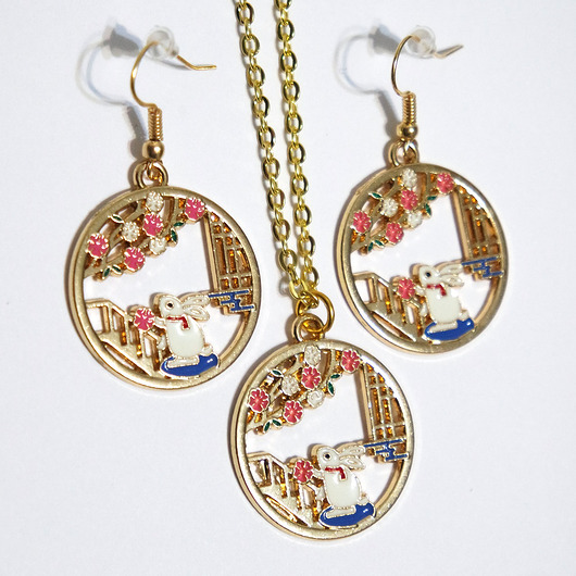 komplet biżuterii Komplet - Króliczek w ogrodzie - kolczyki i naszyjnik