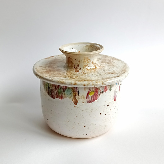 kuchnia - różne Maselnica wodna większa biała w kolorowe kropki