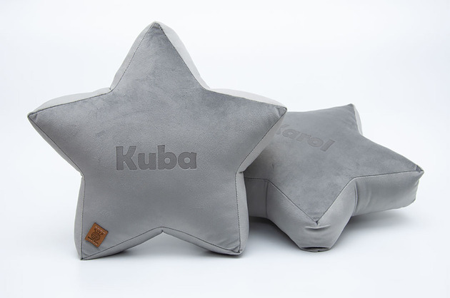 poduszki do pokoju dziecka Poduszka dekoracyjna gwiazdka z imieniem - kolor do wyboru