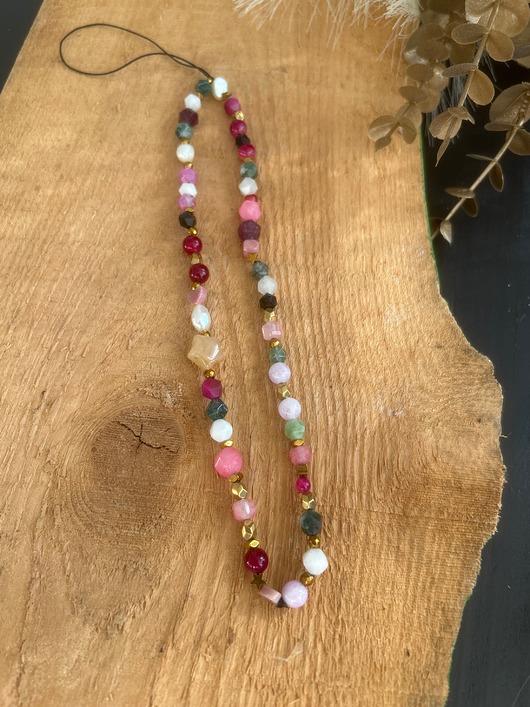 Akcesoria pozostałe Zawieszka do telefonu - mix kamieni