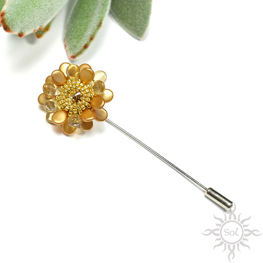 Szpila golden shadow, broszka, beading Sol
