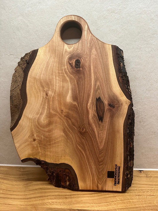 deski do krojenia i tace Drewniana deska z orzecha włoskiego