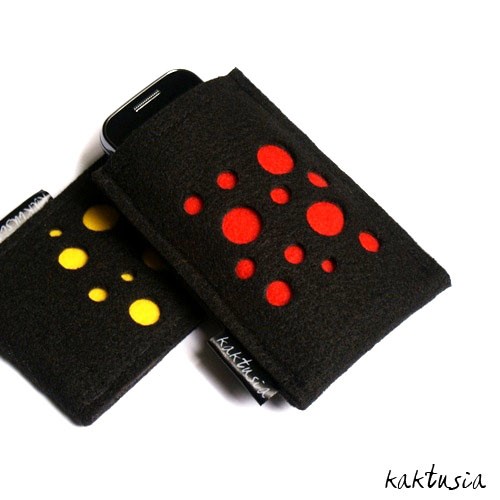 BUBBLES :: etui czarno-czerwone kaktusia
