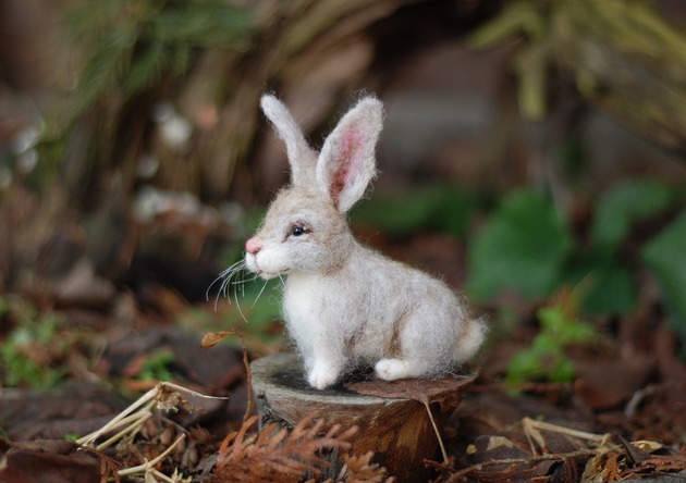 ozdoby wielkanocne Zajączek-szary