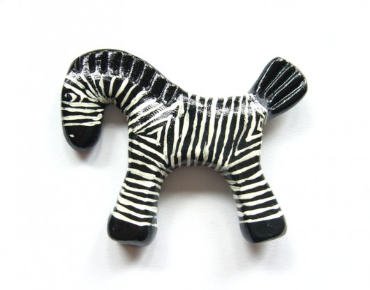 zebra magnes PRACOWNIA Z PRZYTUPEM