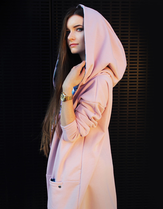 Oversize bluza asymetryczna,brudny róż,kaptur agagu