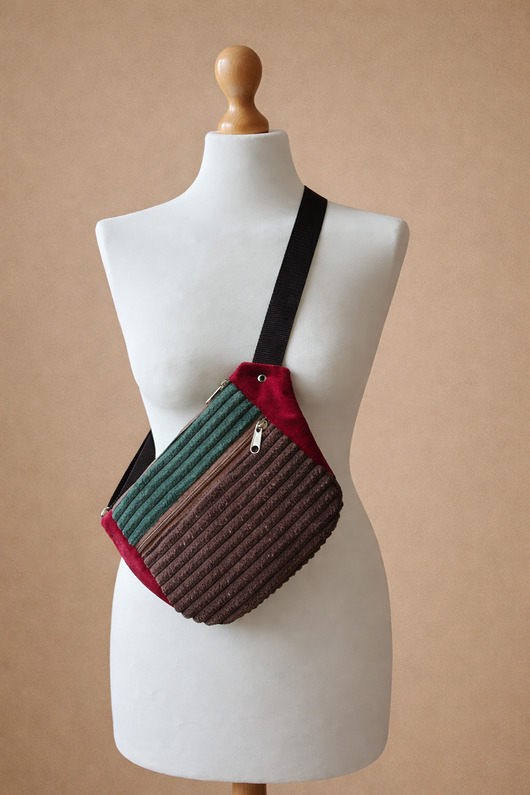 saszetka nerka Damska nerko-torebka.