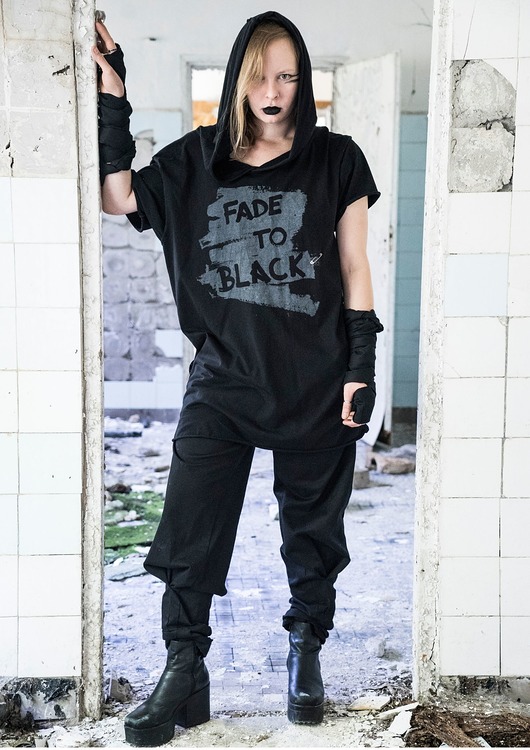 Fade to Black T-Shirt Unisex Długi PIKIEL