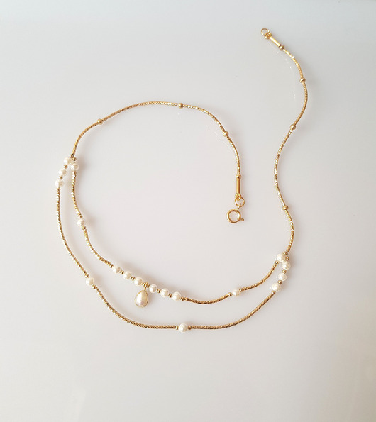 kolie Pearls on the Wave