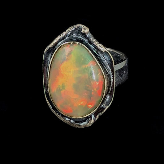 pierścionki srebrne Pierścionek płonący opal