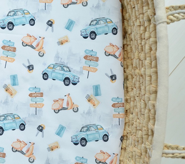 kocyki, kołderki, pościel dla dzieci Prześcieradło premium w retro auta do wózka, gondoli lub kosza