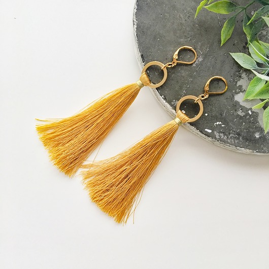 Kolczyki chwosty Boho -Mustard Ilovehandmade