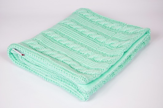 Kocyk dziecięcy warkocz - miętowy - 77x105 Minky and Cotton