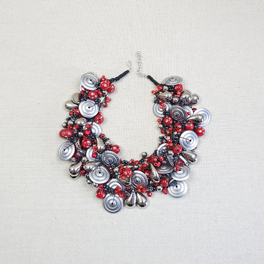 kolie Naszyjnik Industrial Red