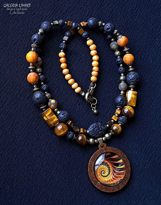 korale Mandala w niezwykłym etnicznym naszyjniku w pięknych kolorach unikat handmade