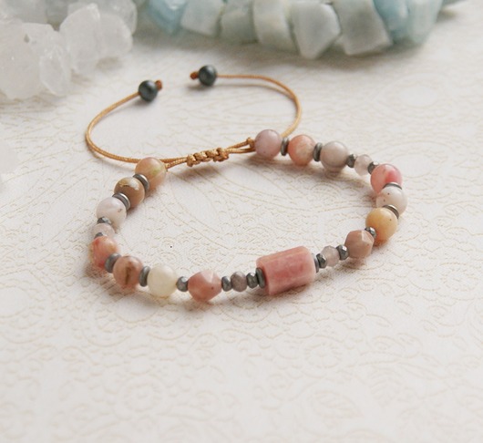 bransoletki z kamieni naturalnych Amulet - POWZYTYWNA ENERGIA - opal