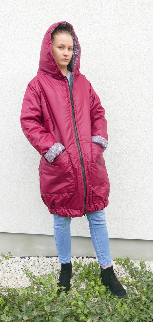 kurtki damskie Ciepła lekka kurtka   z kapturem na suwak