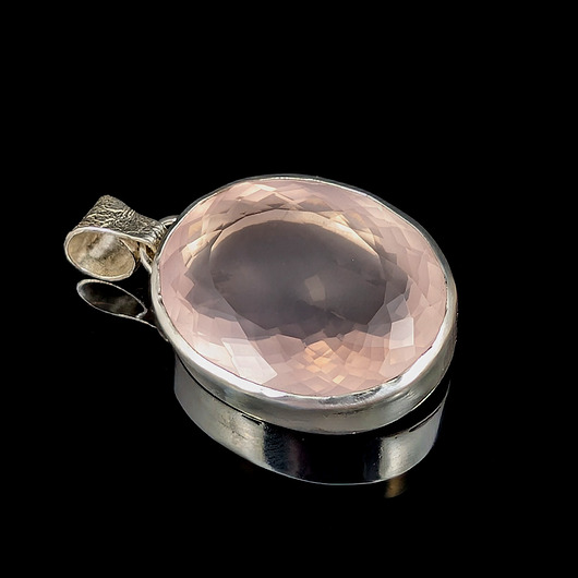 wisiory Różowa aura kwarcu