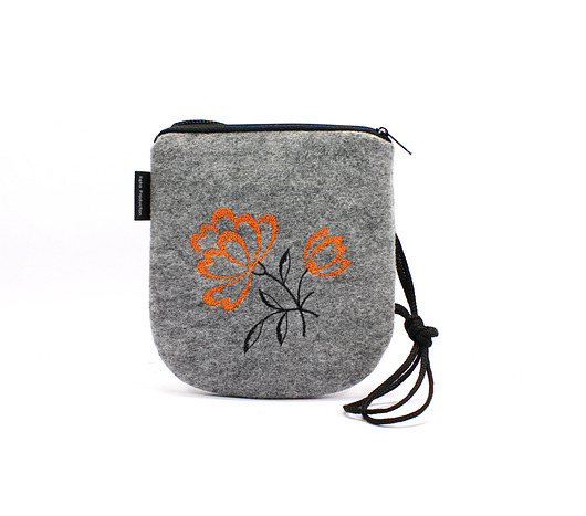 wyszywana torebka filcowa orange flowers RękaProduction