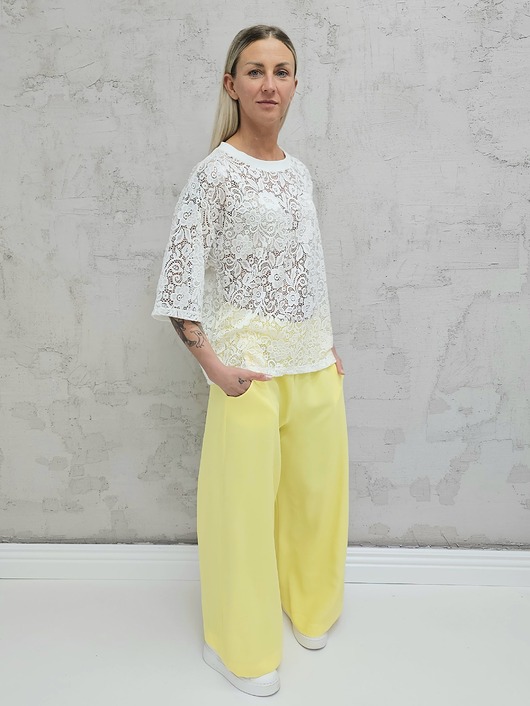 bluzki - inne Koronkowa bluzka oversize z rękawem 3/4