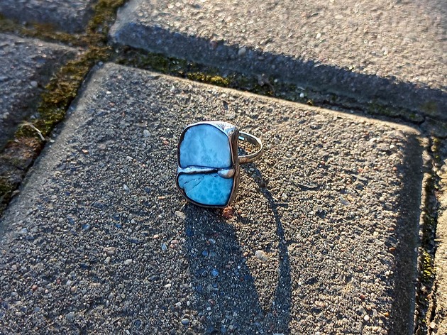 Larimar - pierścionek regulowany po drugiej stronie lustra
