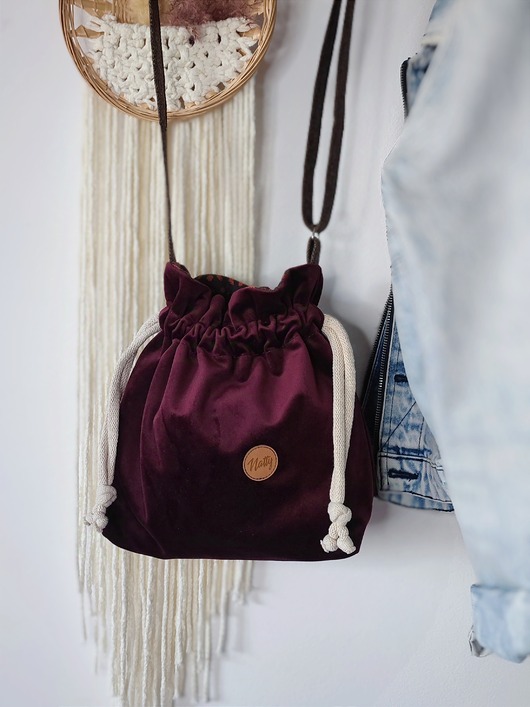 torebki mini Torebka sakiewka z weluru Bordo