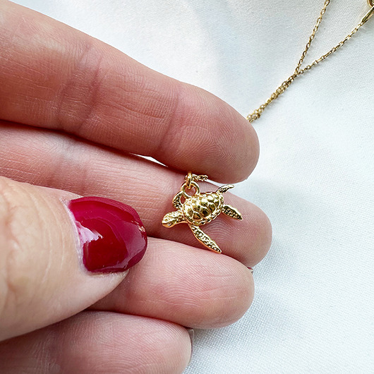 złote naszyjniki Naszyjnik z żółwiem, złoty żółwik