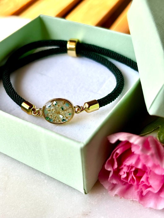 bransoletki na sznurku Bransoletka dzika marchew na perle