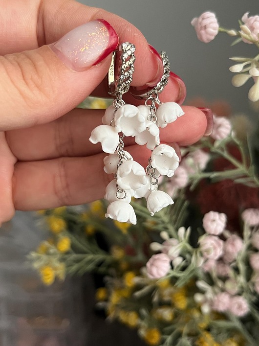 kolczyki z masy plastycznej Kolczyki konwalie z gliny polimerowej