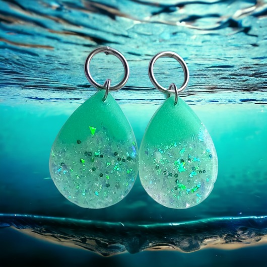 kolczyki z żywicy UNIKATOWE kolczyki : syrenka : mięta : kolekcja MERMAID : L