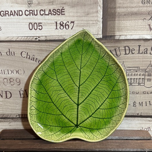 patery i talerze Talerzyk liść