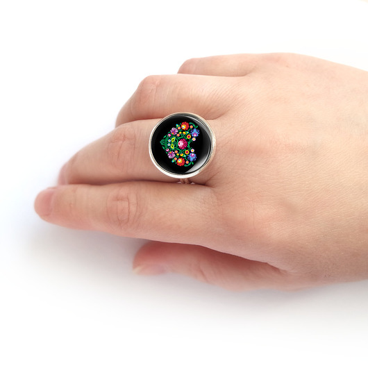 pierścionek z żywicy Pierścionek - Serce folkowe, czarne