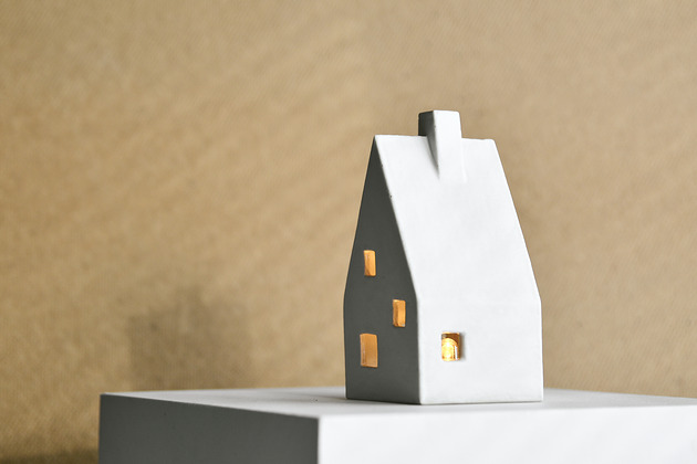Podstawki pod kadzidełka Domek ceramiczny KLASYK