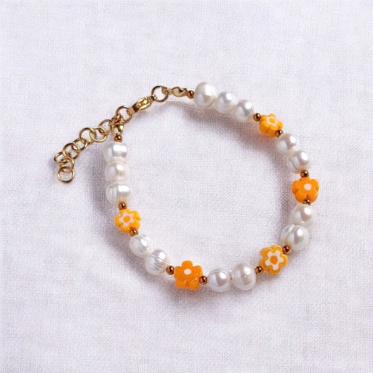 bransoletki z kamieni naturalnych Bransoletka : DAISY : perły naturalne i szklane kwiatuszki
