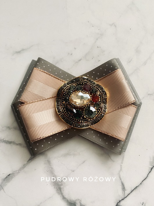 broszki Brosza ze stylowym szampańskim kryształem