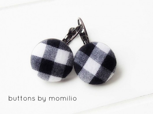 buttons by momilio Momilio