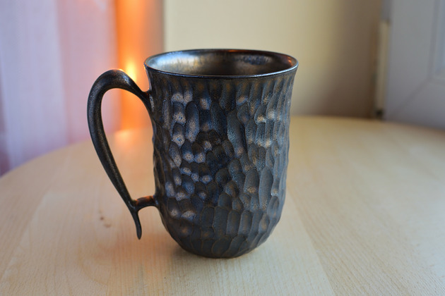 KUBEK CERAMICZNY RZEŹBIONY ZŁOTO-SREBRNY 300 ML Ceramika Ciepliki