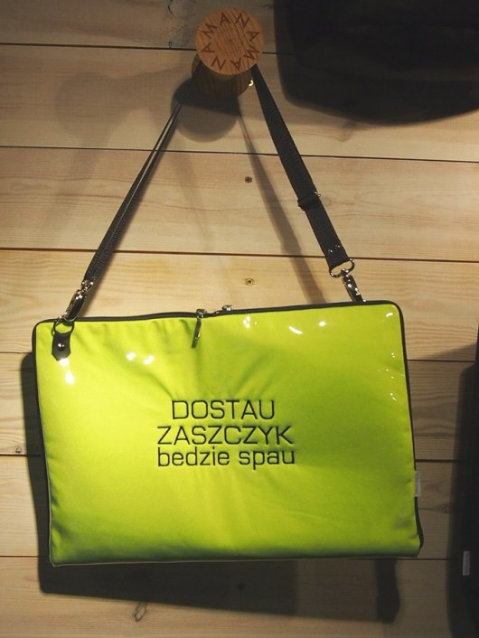 Etui na laptop DOSTAU ZASZCZYK MANA MANA