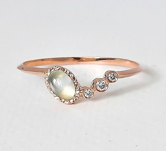 pierścionki złote Pierścionek złoty z chalcedonitem i diamentami