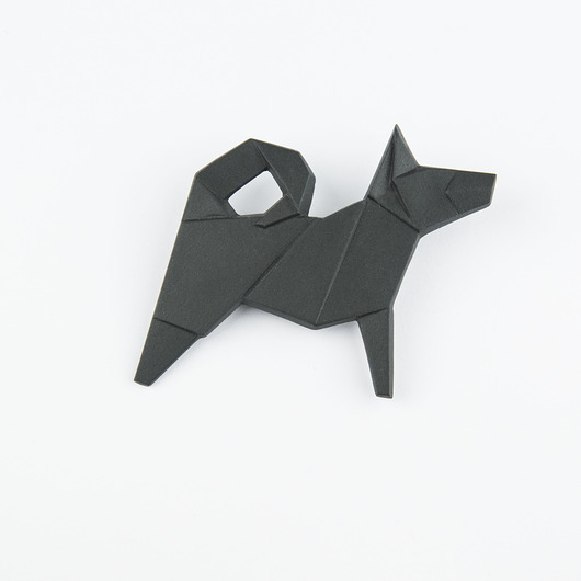 broszki Broszka Porcelanowa Origami Pies Czarna