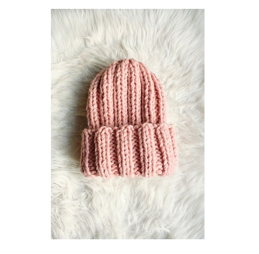 czapki damskie Czapka  beanie z wełną pudrowy róż