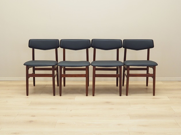 krzesła Komplet czterech krzeseł tekowych, duński design, lata 60, produkcja: Dania