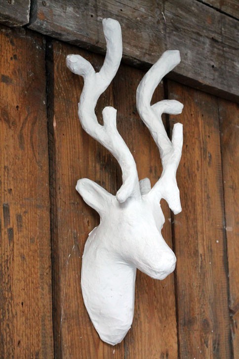 Jelonek gazetowy  PAPER SCULPTURE