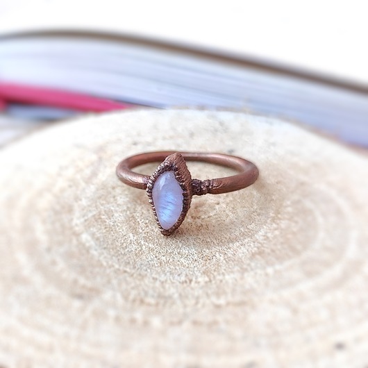 pierścionki - różne Pierścionek miedziany moonstone r. 13