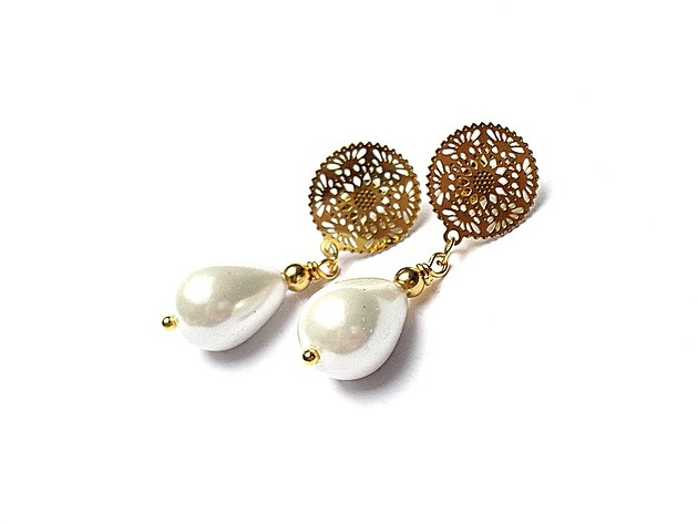 Kolczyki pozłacane Pearls /white/ perły naturalne vol. 1 KiKa pracownia