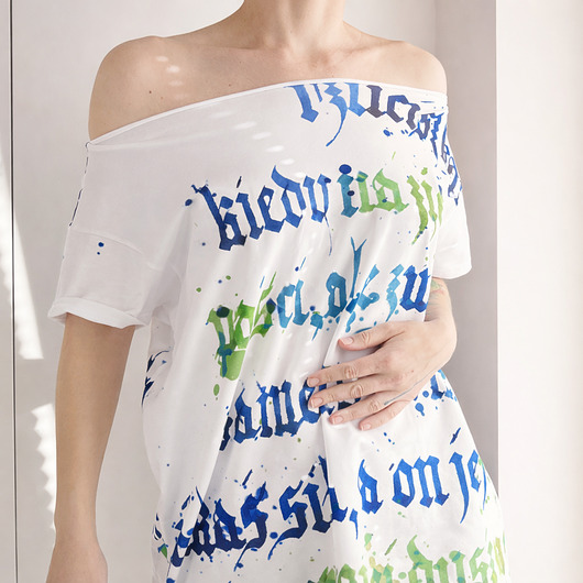 t-shirt damskie Kaligrafia niebieska fullprint Biały Oversize