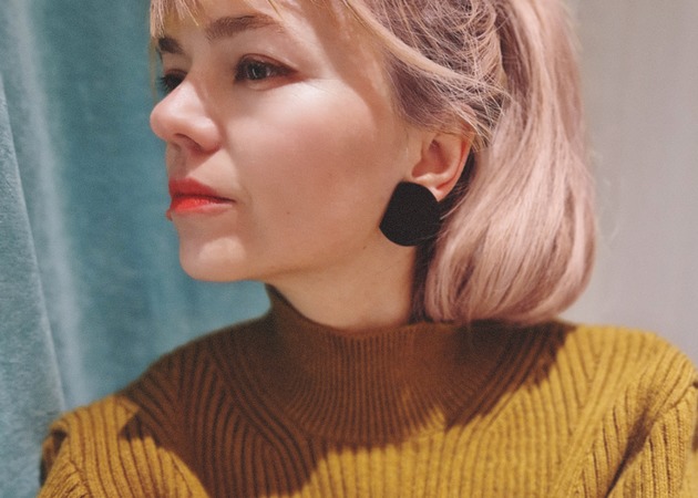 kolczyki - inne 80s czarna skóra