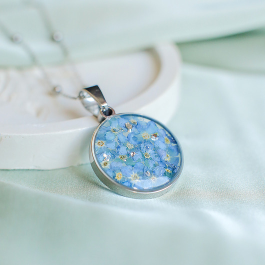 wisiory Wisiorek z niezapominajkami