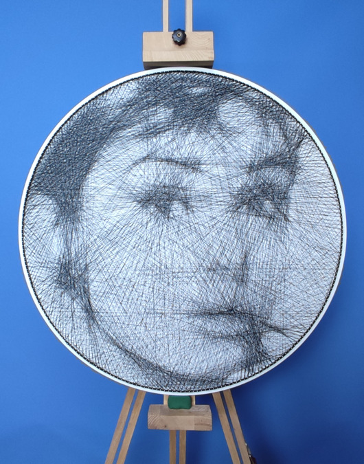 obrazy Audrey Hepburn  - Fotorealistyczny  unikalny Obraz z Nici String Art 60cm